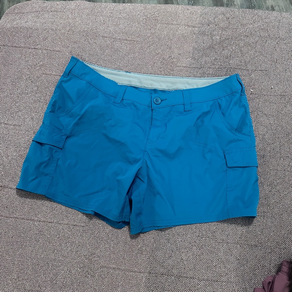 World Wide Sportsman Women’s Cargo Shorts Size 14 Teal Fishing Travel